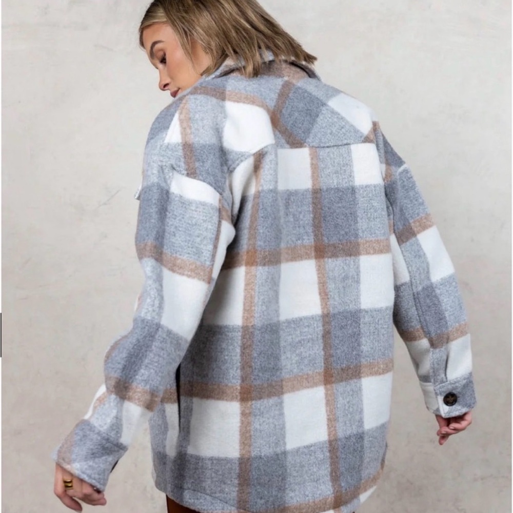 Boheme Plaid Shacket Jacket in Cream Brown Small - Picture 3 of 10